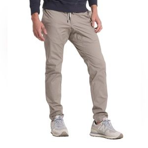 Vuori Men’s Ripstop Duraterra Pants in Sesame